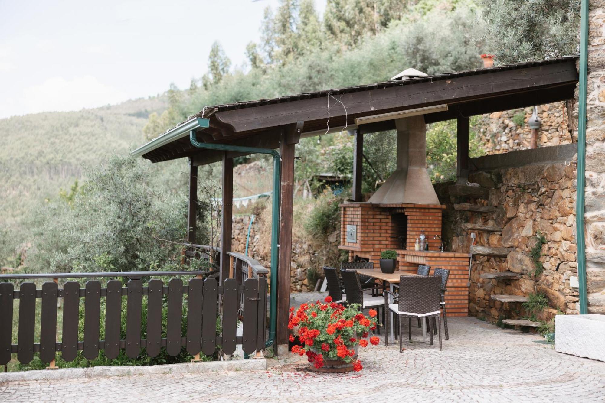 Quinta Da Malhada Pensionat Cabril  Exteriör bild